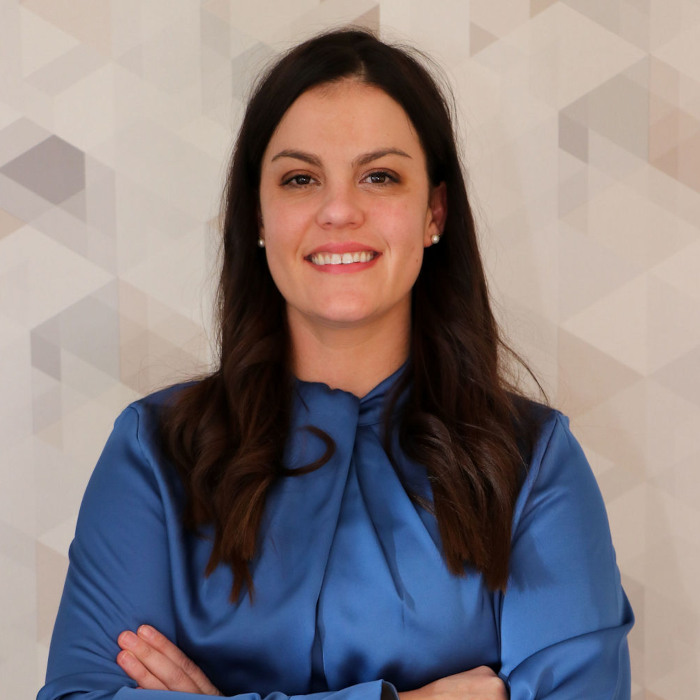 DR. ESNA KLAASSEN